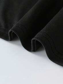 Grafik-T-Shirt mit Totenkopf- und Buchstaben-Muster, Damen-Sommer-Casual-Top in Große Größen, Schwarz - Schwarz - Übersicht 5