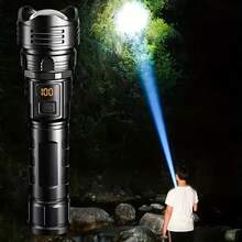 这款可充电手电筒具备3种LED战术照明模式、LCD显示屏、USB充电、高流明、耐用ABS外壳，适用于露营、徒步旅行、紧急情况和日常居家使用。 - 黑色 - 查看 4
