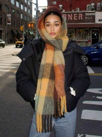1pc Women's Patchwork Multi-Color Comfortable Warm Plus Size Striped & Plaid Fleece Long Scarf, British Style Street & Campus Fashion, Bohemian Casual Windproof Couple Shawl, Cozy Blanket Scarf, Suitable For Daily Wear