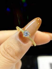 1枚0.4克拉极简单钻莫桑石戒指，925纯银，精致闪耀，适合作为订婚戒指、周年纪念戒指、女士珠宝礼物、圣诞礼物。