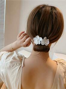 New Style Fashion Crystal Hair Bun Maker, Twist Hair Shaper Slouchy Hair Styling Tools, Bun Hairstyle Accessories For Women Bun Hair Piece Hair Styling Pins, School Stuff, Hair Accessories, Head Accessories
