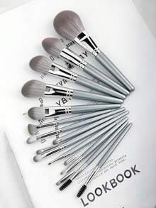 14 Piece Dark Green Luxe Piece Professional Kabuki Makeup Brush Set - Hypoallergenic Nylon Bristles, ABS Handles, Palm Brushes For All Skin Types, Professional And Beginner Set,Brush Set,Makeup Brush Kit,Make Up Brush Set,Make Up Set Complete,Makeup Brush Set,Complete Makeup Kit,Brush Kit,Brushes Makeup Set,Makeup Gift Set - Multicolor - View 8