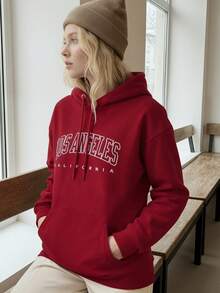 Sudadera hoodie sweatshirt dama mujer gorro capucha  manga larga de la frase "LOS ANGELES" en tipografía moderna,con capucha ajustable mediante cordones y bolsillo tipo canguro, ideal para un look juvenil, urbano, cómodo, deportivo y moderno en cualquier temporada del año - Burdeos - Ver 5