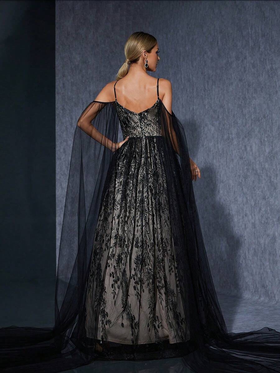 Vestido de noche elegante y floral bordado de encaje negro para invitados de boda, fiesta y ocasiones especiales de Anpoket. Vestido de gasa con escote en V profundo, hombros abiertos, tirantes de espagueti y capa tipo capa en línea A hasta el suelo para citas y vacaciones - Negro - Ver 1