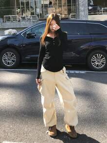 单排扣长袖T恤，修身V领分层上衣，百搭百搭