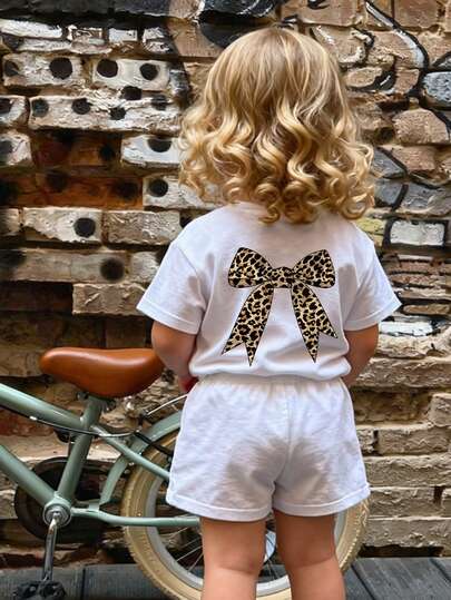 1pc Girls Toddler Creative Cartoon Decor Letter Slogan Print Basic Round Neck Short Sleeve T-Shirt, Casual & Fashionable Baby Girl Clothing