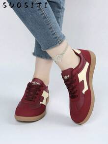 2026新款女士平底休闲轻便舒适运动鞋 - 紅色 - 查看 5