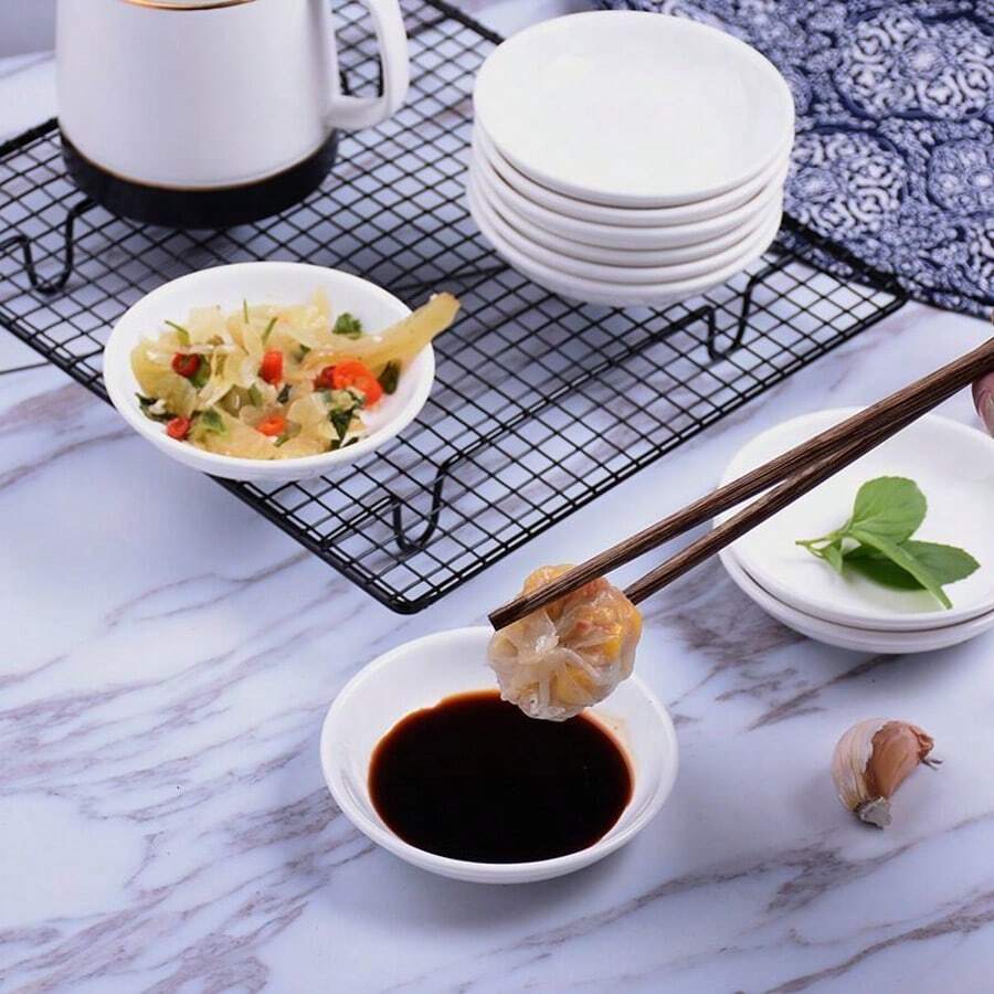 商用级纯白陶瓷小碟、小调味碟、小配菜碟和小烤骨碟
