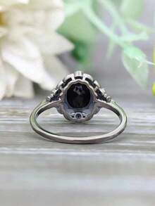Retro Elegant Style Women's Ring, Classical Vintage Black Filigree Ring, Valentine's Day Gift, Suitable For Holiday Parties, Dances, Christmas, Thanksgiving, Daily Wear, Wedding Engagement Wear, Best Gift Giving,High Quality Jewelry, Exquisite Craftsmanship. - 彩色 - 查看 4