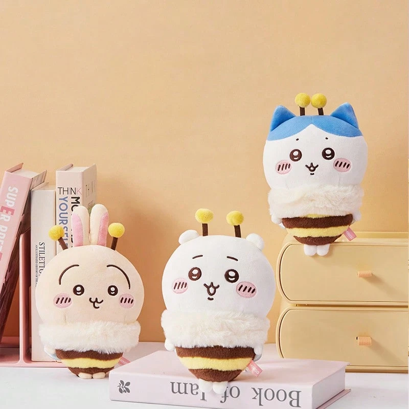 Miniso 1个毛绒蜜蜂玩偶,条纹蜜蜂设计,带蓬松绒球触角,柔软有弹性的短毛绒,可舒缓压力,可捏捏抱抱/摆放在桌面/作为可爱礼物 - 彩色 - 查看 1