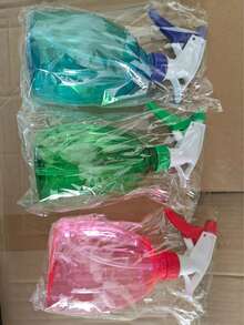 3个500毫升塑料喷雾瓶，带可调节喷嘴，可喷出雾状和水柱状水流，多用途浇水壶，适用于园艺和清洁