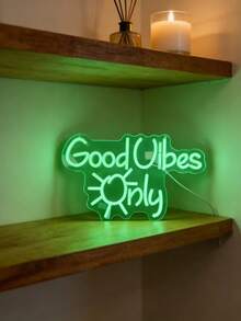 1 pieza Letrero de neón LED "Solo buenas vibras" con gráfico de sol, panel trasero de acrílico, alimentado por USB, luz decorativa de ambiente para colgar en la pared - luz verde - Ver 10