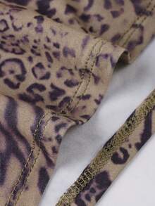 2026  Holiday Women's Leopard Print Deep V Cowl Neck Halter Set Tie Detail Cami & Shorts Sexy New Year Party Outfit - 棕色 - 查看 10