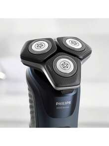 PHILIPS S5835 多效理容刮鬍刀 滿電續航60分鐘 Type-C介面充電便利 360度靈動刀頭緊貼臉部曲線 減少肌膚壓力 可水洗易於清潔 深藍色 - 深藍色 - 查看 1