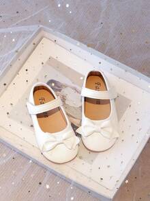 Nowe płaskie buty dziecięce, miękka podeszwa, antypoślizgowa konstrukcja, zdobienie kokardką, prosty styl, dziewczęce buty sportowe, wiosenno-jesienne buty do pracy, lekkie i wygodne, śnieżnobiałe buty - Beżowy - Zobacz 5
