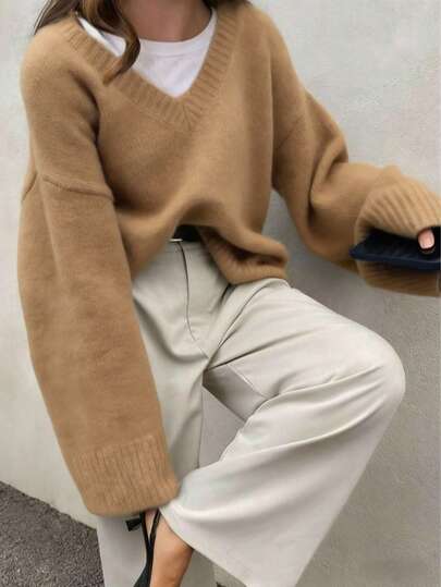 Plus Size Women Camel Elegant V-Neck Knitted Ribbed Sweater, Suitable For Holiday, Casual, Home, School, Daily, Party, Office Wear, Autumn/Winter