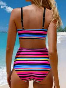 3-częściowy, kolorowy, pasiasty damski komplet bikini, niezbędny na wiosnę/lato: zawiera 1 top z odkrytymi ramionami, 1 dół od bikini z wysokim stanem i 1 spódniczkę plażową. Ten kostium kąpielowy z wysokim stanem i usztywnianymi miseczkami zdobią żywe neonowe paski, co czyni go idealnym wyborem na lato; seksowny strój plażowy; wakacyjny strój plażowy; damski letni, wakacyjny styl z odkrytymi plecami, odpowiedni na Walentynki i Sylwestra. - Wielokolorowe - Zobacz 2