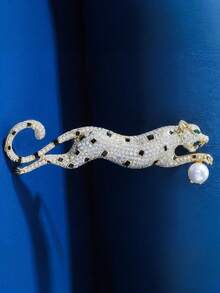 珐琅豹纹胸针，立方氧化锆仿珍珠，镀层安全扣，动物胸针，冬季、新年、正式场合的奢华珠宝礼品 - 彩色 - 查看 3