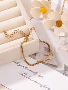 1条简约阿拉伯字母手链，是送给男士/女士、家人、朋友的理想礼物，适合周年纪念日、生日、节日、毕业典礼、舞会和其他场合。