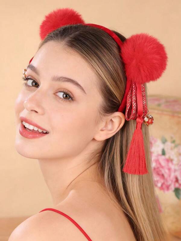 1件新款红色复古流苏发箍，适合中式婚礼、汉服、中国服饰、中国新年等场合，也是情人节的百搭配饰。