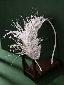 1件手工刺绣羽毛新娘头饰，是摄影、旅行和各种场合的理想配饰 - 42820 - 查看 3