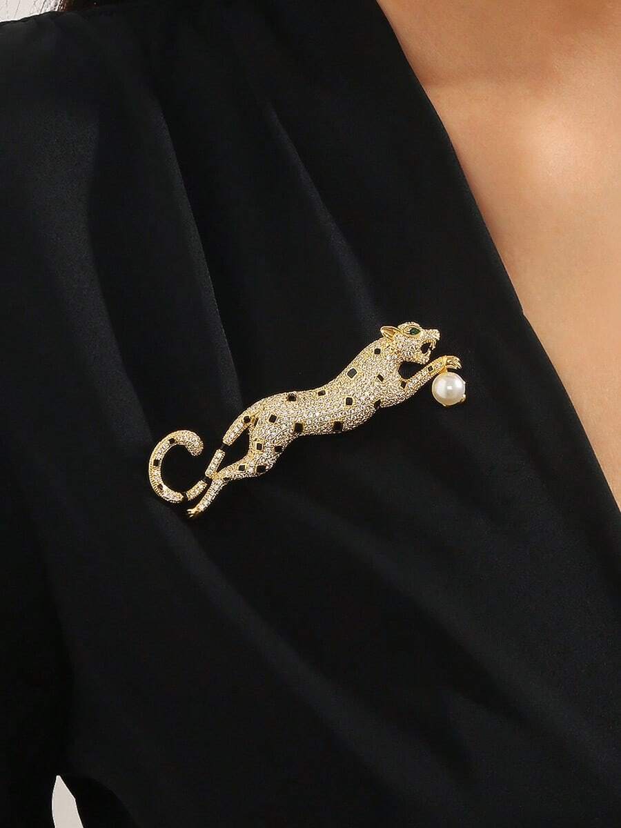 珐琅豹纹胸针，立方氧化锆仿珍珠，镀层安全扣，动物胸针，冬季、新年、正式场合的奢华珠宝礼品 - 彩色 - 查看 1