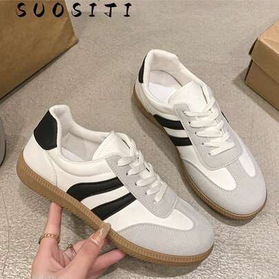 2026新款女士平底休闲舒适运动鞋