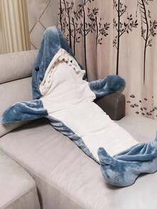 1pc Shark Pattern Hooded Blanket, Soft Flannel Shark Design Wearable Blanket, Available In Multiple Sizes Suitable For Different Heights - Multicolor - View 3