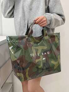 女士时尚手提包，PVC透明迷彩图案托特包，防水户外休闲包，大容量沙滩包，休闲风格，大容量，固定肩带，魔术贴封口，涤纶内衬，随机印花设计，适合工作和通勤 - 彩色 - 查看 8