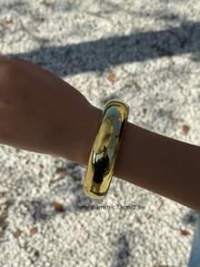 Vintage Geometric Smooth Metal Crossover Bangle Bracelet For Women, Minimalist Luxury Delicate Arm Cuff - Bracelet - View 10