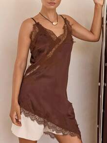Women's Satin Lace Cami Top Silk V Neck Spaghetti Strap Camisole Asymmetrical Hem Flowy Long Lace Tank Slip Dress - 棕色 - 查看 5