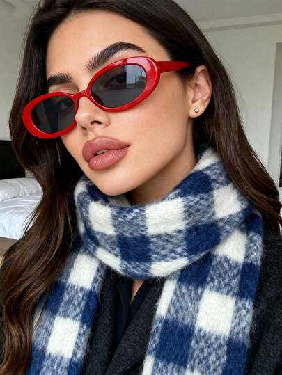 1 Pair Fashionable Small Frame Retro Personalized Red Fashion Glasses, Suitable For Women's Family Outings, Travel, Beach, Music Festivals And Daily Wear Accessories In Autumn/Winter