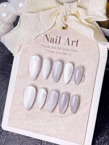 10片手工制作的按压式美甲贴，短款美甲，假指甲，尖头美甲，杏仁形美甲，可爱美甲，白色美甲，光滑甲面，简约优雅，适合女性和女孩日常使用，包含美甲护理工具。美甲用品 - 白色 - 查看 12