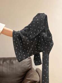 Sweet & Hot Girl Ditsy Floral Long Sleeve Slim Fit Casual Top, Autumn/Winter Vacation - Picture Color - View 3