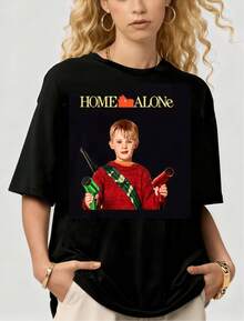 Nuova T-shirt natalizia con stampa divertente "Solo a casa Kevin", ispirata al classico film vintage, adatta a uomo e donna, regalo di Natale - nero - Visualizzare 1