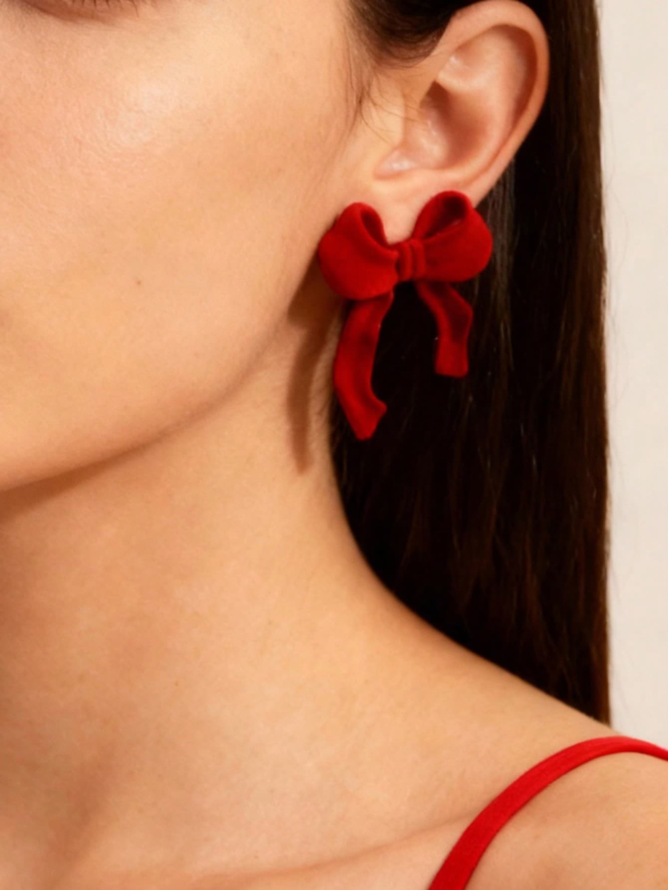 1 Pair Retro Flocked Bow Stud Earrings, European And American Fashion Style, Suitable For Daily Wear, Valentine's Day Gift, Gift For Girlfriend, Mother - Red - View 1