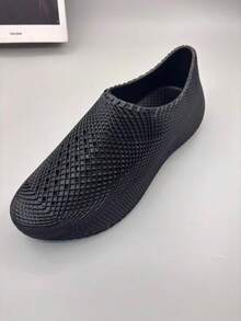 Men's Casual Everyday Versatile Outdoor Wooden Clogs - Black - View 4