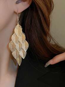 1 Pair Fashionable Vintage Hollow Leaf Tassel Pendant Earrings For Women, Suitable For Daily Casual, Party, Festival Wear, Holiday Gift - Gold - View 4