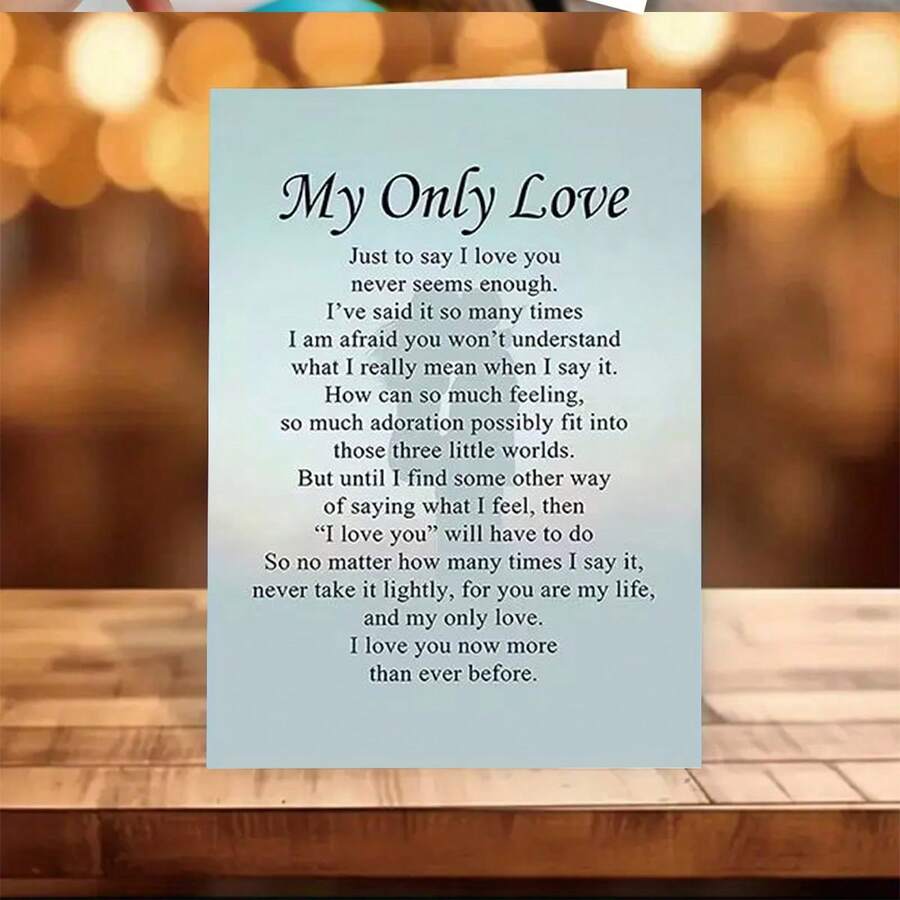 1张可爱袋鼠爱心图案情人节贺卡。情人节和周年纪念日送给丈夫、妻子、男友或女友的完美礼物。一张特别又可爱的情人节贺卡。