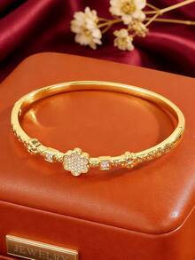 1pc Luxury Plum Blossom Copper Bracelet, Inlaid With Gemstone Floral Elements, Featuring Traditional Chinese Texture Design And Adorned With Captivating Golden Accents. Elegant Accessory For Commuting Or Dates. - Gold - View 2