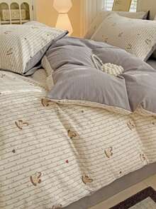 4pcs Cute Wooden Horse Striped Bedding Set, Soft & Breathable Fabric, Creates Cozy & Elegant Bedroom, Zipper Design Duvet Cover Set Includes 1 Duvet Cover + 1 Flat Sheet + 2 Pillowcases, Super Fine Polyester Fiber, Suitable For All Seasons, Machine Washable, Fits Twin/Full/Queen/King Size, Duvet Cover & Pillowcases Without Filler