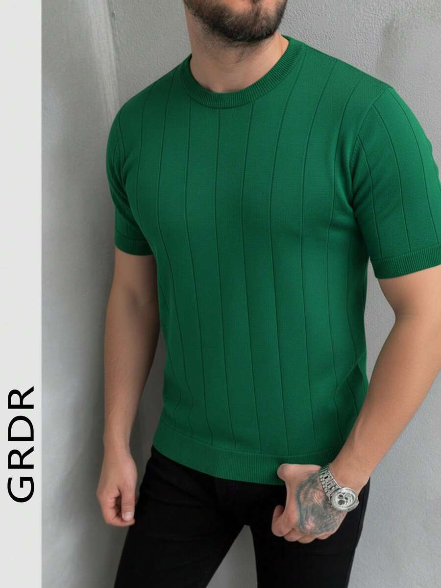 GRDR Men's Summer Round Neck Solid Color Short Sleeve Knit Sweater, Suitable For Summer Outings, Essential For Fashionable Styling