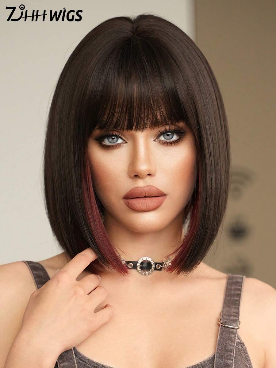 7JHH WIGS Tóc giả bob màu nâu sẫm cho nữ, dài 12 inch, kiểu dáng thanh lịch, pha chút highlight đỏ, ngắn thẳng, có mái, làm từ sợi tổng hợp chịu nhiệt, tóc giả nguyên sợi, thích hợp sử dụng hàng ngày, trong các lễ hội âm nhạc, các buổi tiệc tùng và các dịp đặc biệt như đi dự tiệc. Phụ kiện tóc giả dành cho các bữa tiệc.