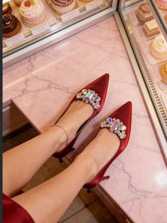 2pcs Multi-Color Crystal Rhinestone Hollow Clip-On Accessories, Princess Style Jewelry, Suitable For Elegant & Sexy Women's High Heels And Outfits