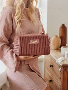 4pcs/Set Personalized Bridesmaid Makeup Bag Set, Customized Velvet Makeup Bag Set, Personalized Gift Set, Includes 1 Makeup Bag, 1 Mirror, And 2 Scrunchies, Customized Makeup Bag, Personalized Bridesmaid Wedding Gift, Customized Velvet Makeup Bag, Travel Toiletry Bag, Bridesmaid Proposal Gift, Valentine's Day Gift, Ramadan Gift - Multicolor - View 9