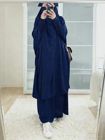 Women's Elegant 2 Pieces Set: Arabic Abaya & Skirt
