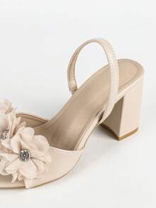 Giày sandal cao gót đế dày, hở mũi, buộc dây, họa tiết hoa 3D dành cho nữ, màu be thanh lịch, thích hợp cho mùa hè. - Màu be - Xem 8