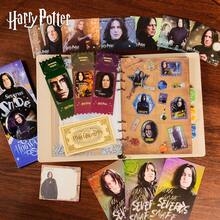 1 Set Harry Potter Ticket Holder, Includes 1 Ticket Holder, 1 Badge, 12 Stickers, 3 Postcards, 3 Character Bookmarks, 1 Notepad, And 1 Ticket Bookmark, Suitable For Storing Tickets, Bookmarks And Other Paper Items, A Fun Gift For Friends, Family, Teachers, Classmates, Also Can Be Used As Desktop Decor, Hogwarts Merchandise, And Memorabilia For Book And Movie Fans. [Official Licensed]