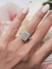 1枚女士订婚戒指，优雅款式，镶嵌宝石，适合日常佩戴、订婚、婚礼、派对等场合，也是情人节、生日等节日送给女性的珠宝礼物。 - 銀色 - 查看 5