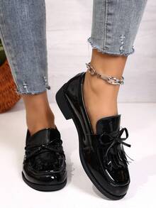 Women's Lace-Up Bow Round Toe Casual Fashion Loafers, Low Heel Comfortable Office Preppy School Slip-On Fringe Retro Shoes - Black - View 3